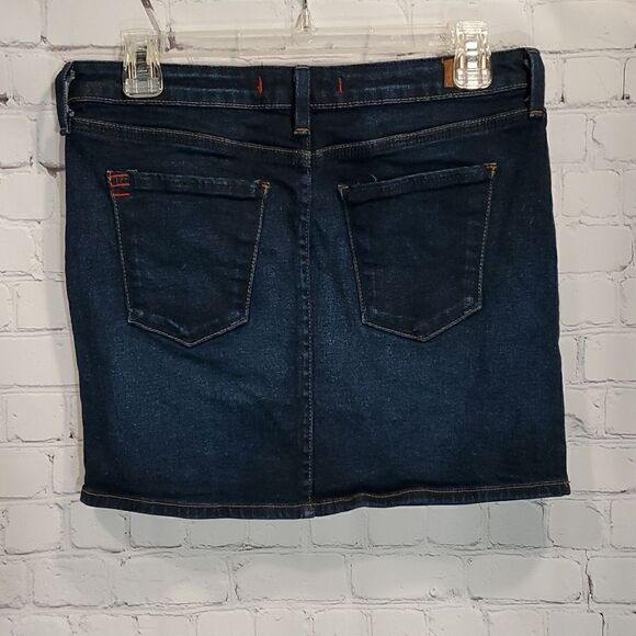 BDG Urban Outfitters dark wash denim mini skirt - Picture 4 of 6